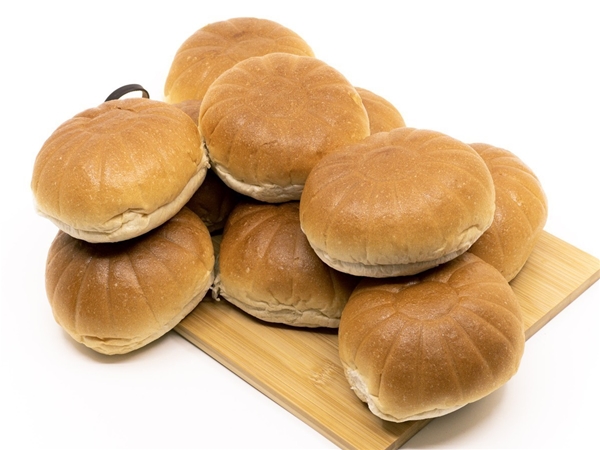 VOORDEEL: 10 Witte broodjes&nbsp;8+2 gratis